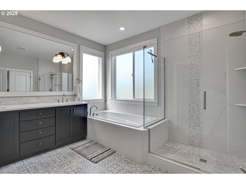 Bathroom, Attached