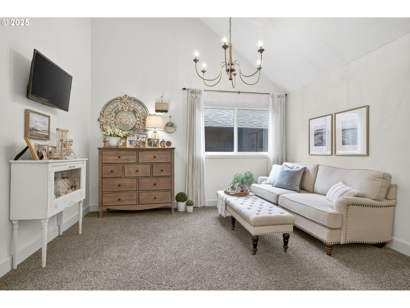 Bedroom, Owner's Suite