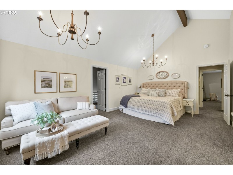 Bedroom, Owner's Suite