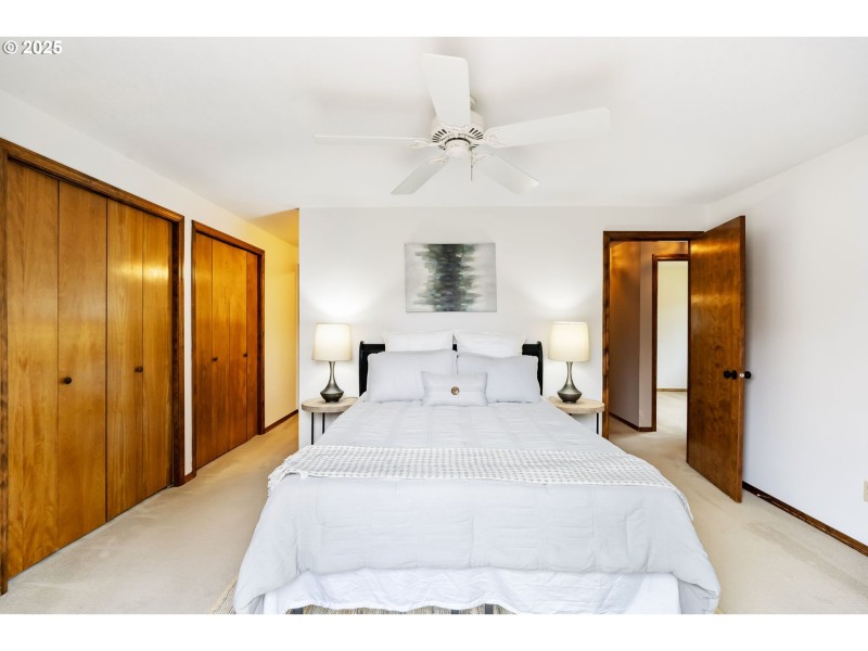 Bedroom, Owner's Suite