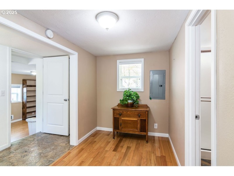 Entrance/Foyer
