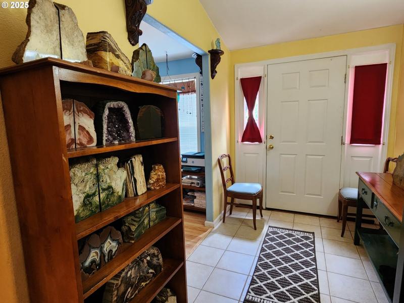 Entrance/Foyer