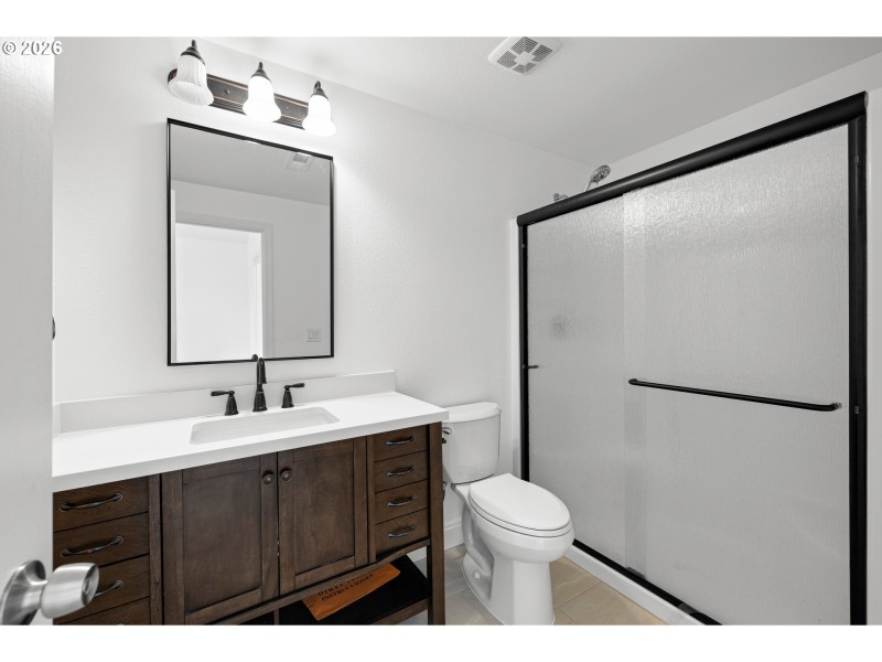 Owner's Suite Bathroom