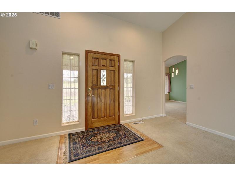 Entrance/Foyer