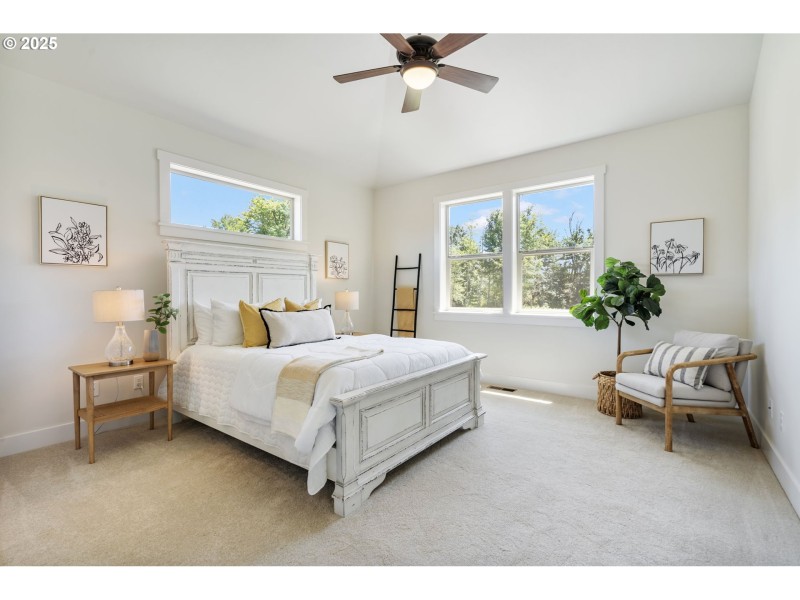 Bedroom, Primary