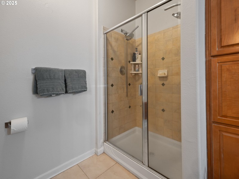 Owner's Suite Bathroom