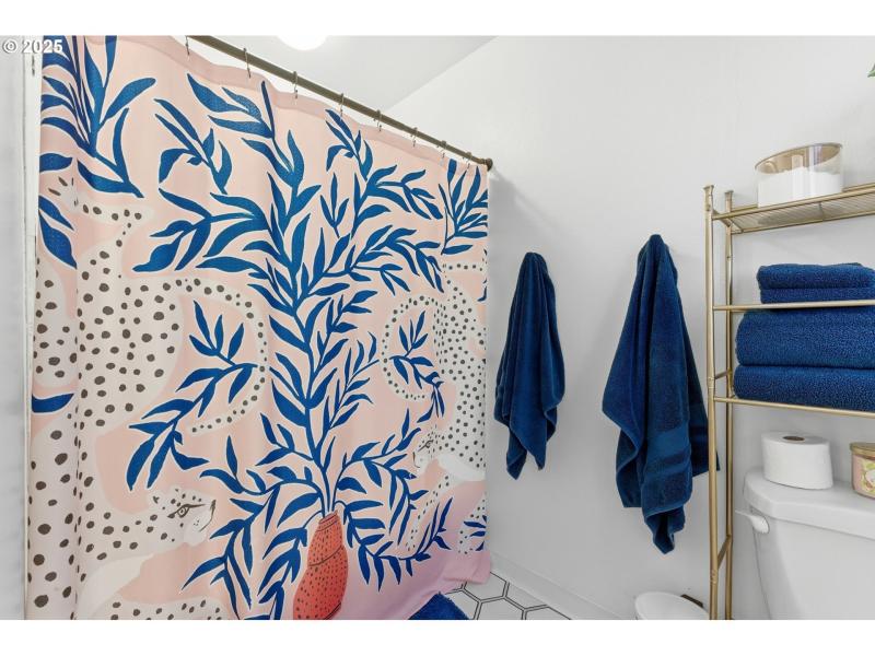 Owner's Suite Bathroom