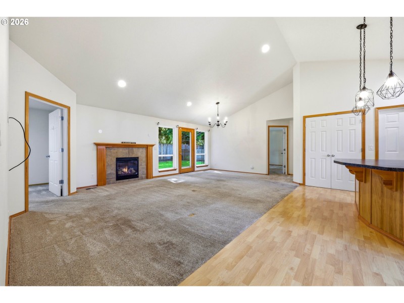 Living Room/Dining Room