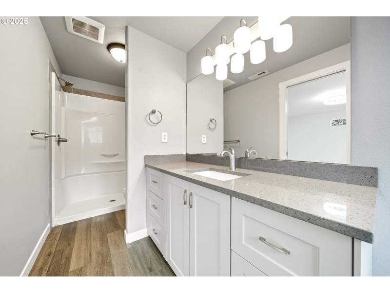 Owner's Suite Bathroom