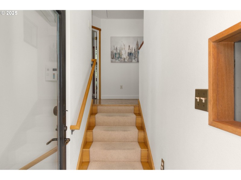 Entrance/Foyer