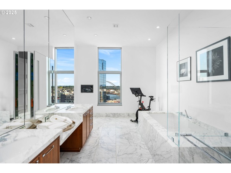 Bathroom, Attached