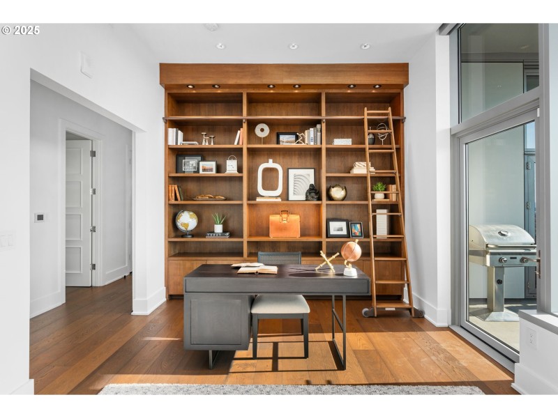 Den/Office