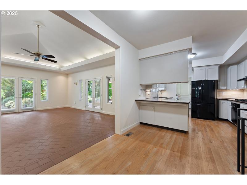 Kitchen/Living Room
