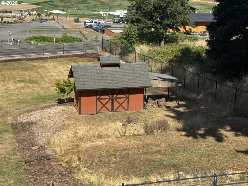 Barn