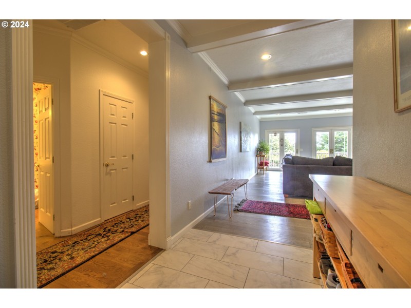 Entrance/Foyer