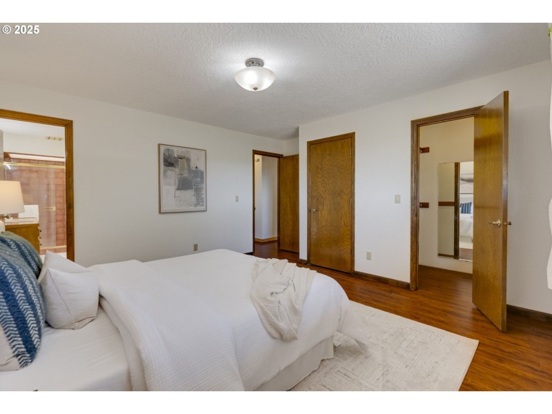 Bedroom, Owner's Suite