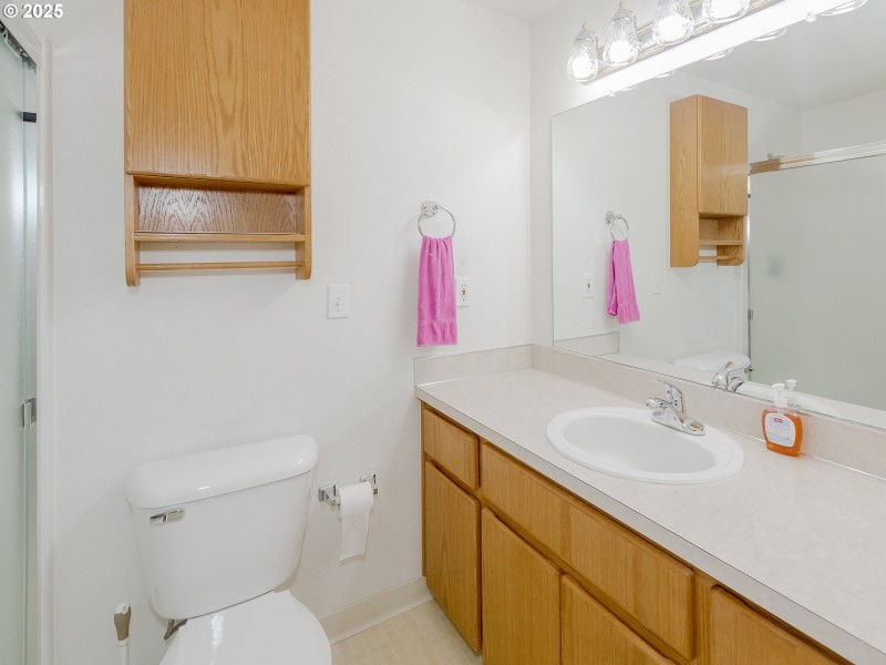 Bedroom, Owner's Suite