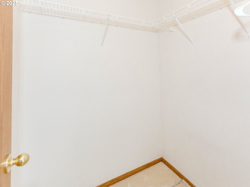 Bedroom, Owner's Suite