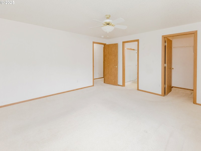 Bedroom, Owner's Suite