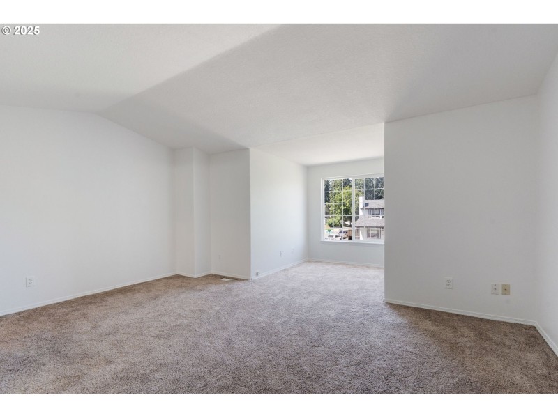 Bedroom, Primary