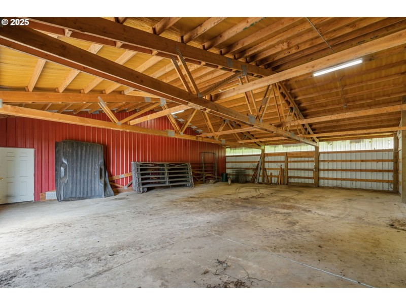 Barn