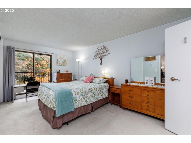 Owner's Suite Bedroom