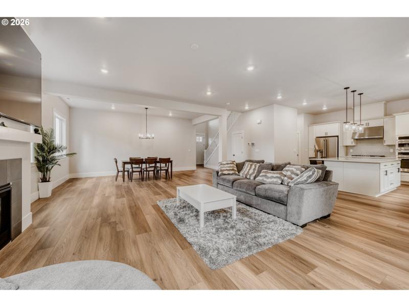 Living Room/Dining Room