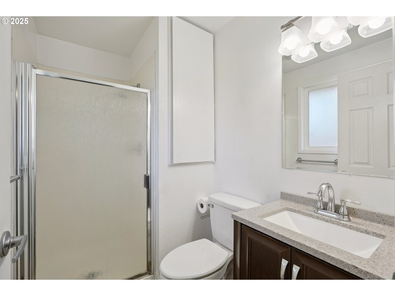 Bathroom, Attached