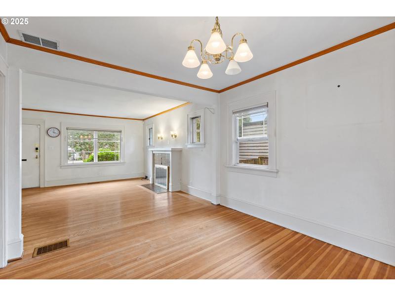 Living Room/Dining Room
