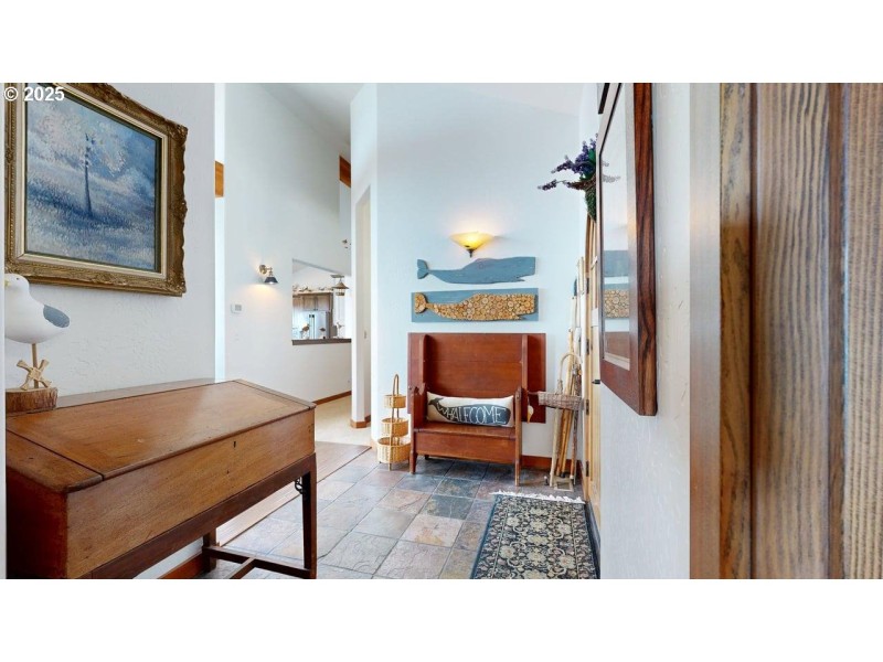 Entrance/Foyer