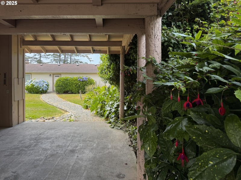 Carport