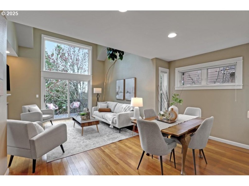 Living Room/Dining Room