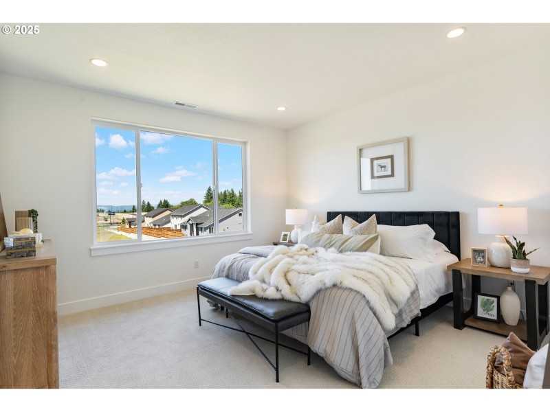 Bedroom, Primary