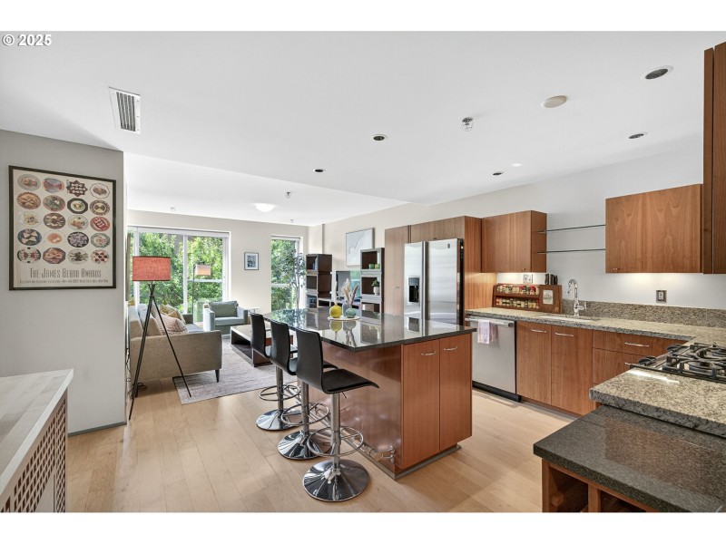 Kitchen/Living Room