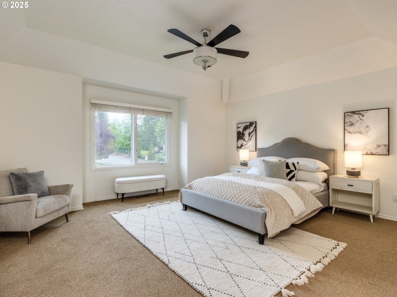 Bedroom, Owner's Suite
