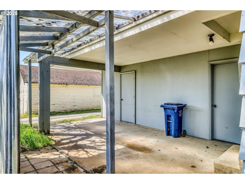 Carport