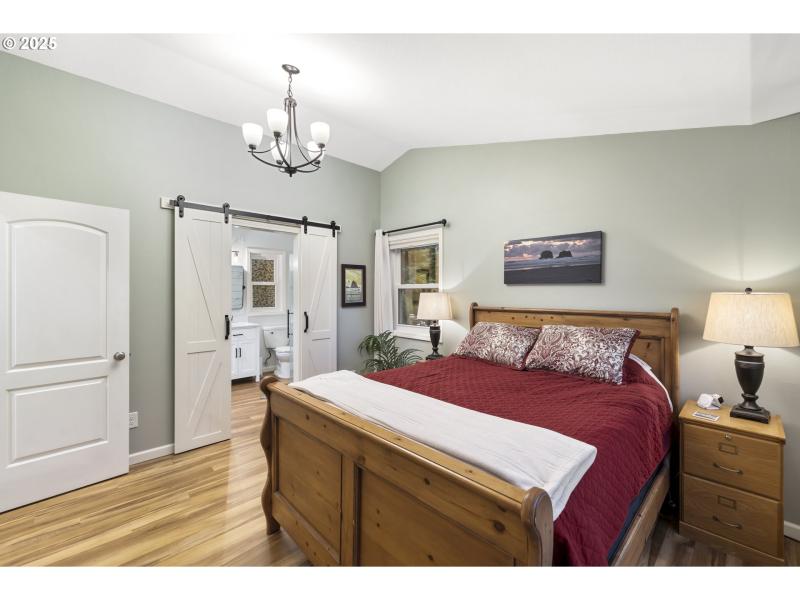 Owner's Suite Bedroom