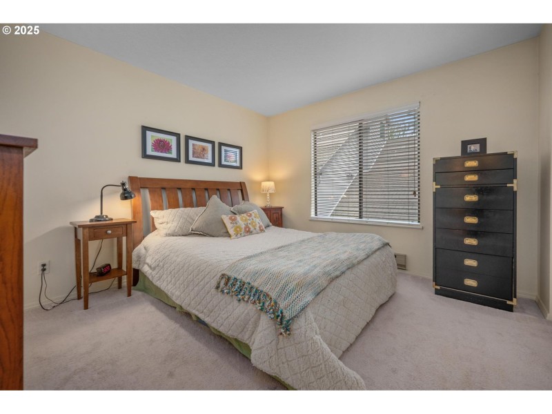 Bedroom, Primary