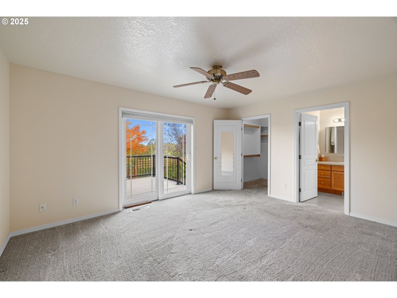 Bedroom, Owner's Suite