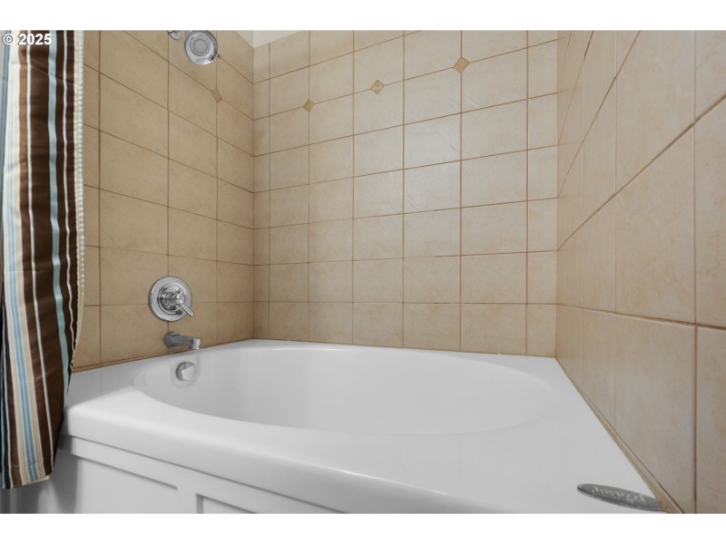Bathroom, Attached