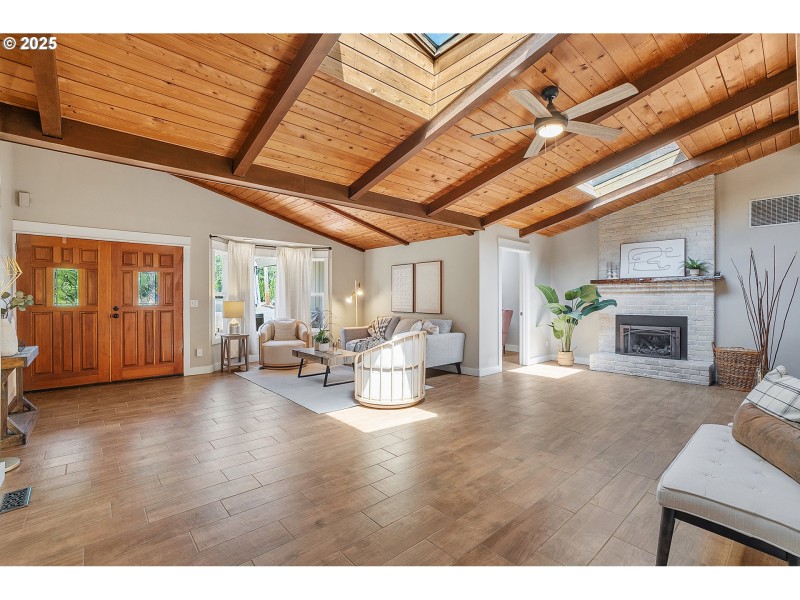 Entrance/Foyer