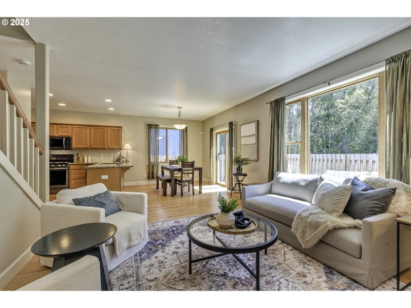 Living Room/Dining Room