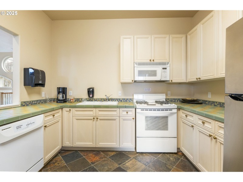 Community Amenities