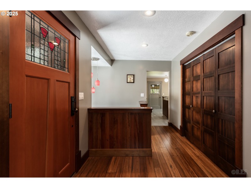 Entrance/Foyer