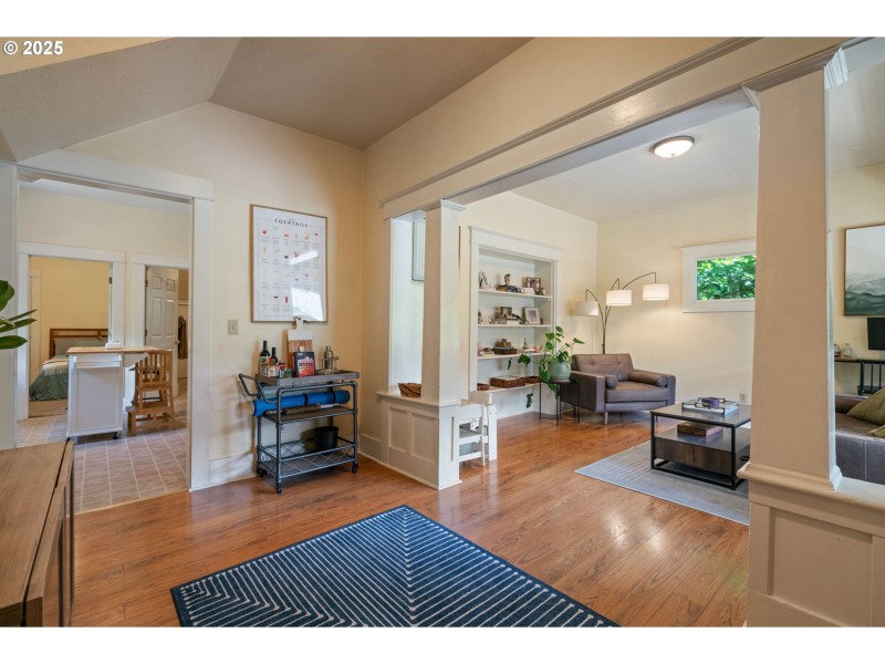 Entrance/Foyer