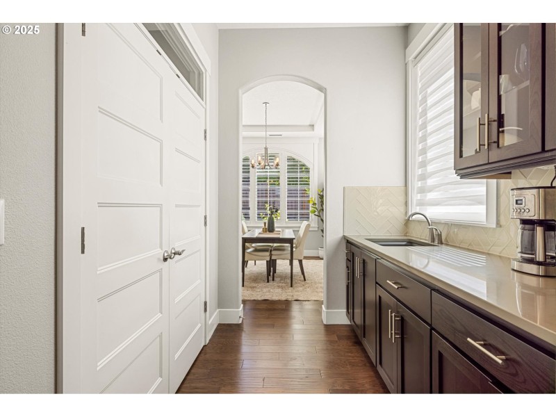Butler's Pantry