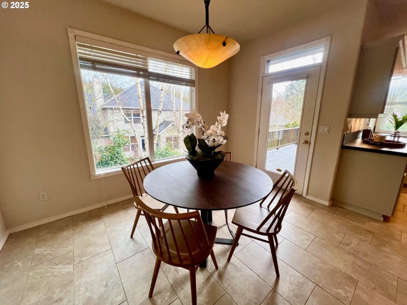 Kitchen/Outside