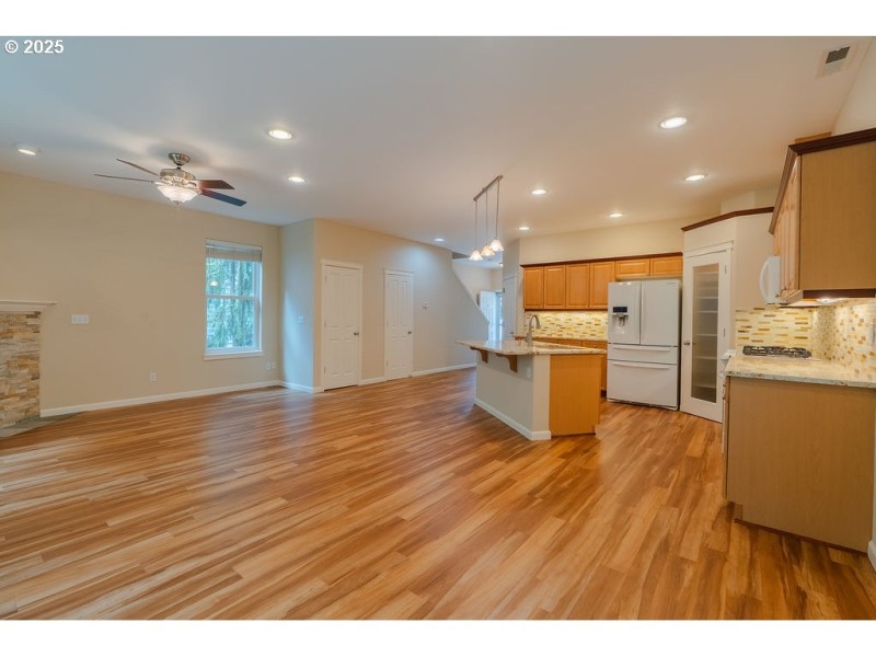 Kitchen/Living Room