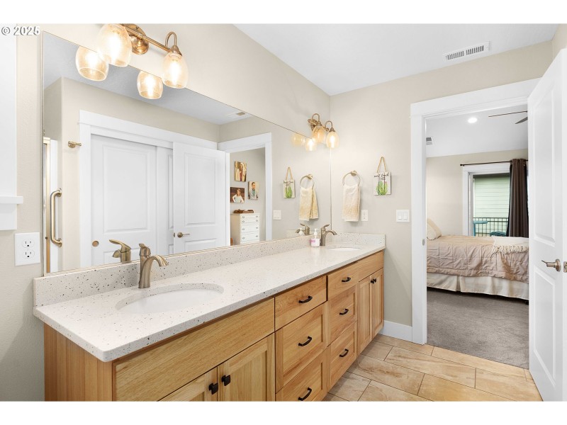Owner's Suite Bathroom