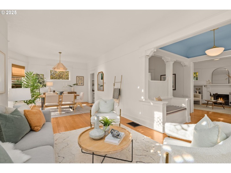 Living Room/Dining Room